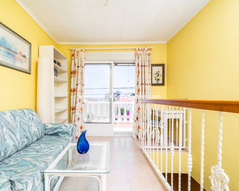 Resale - Reihenhaus - Urb. La Marina