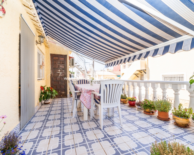 Resale - Reihenhaus - Urb. La Marina