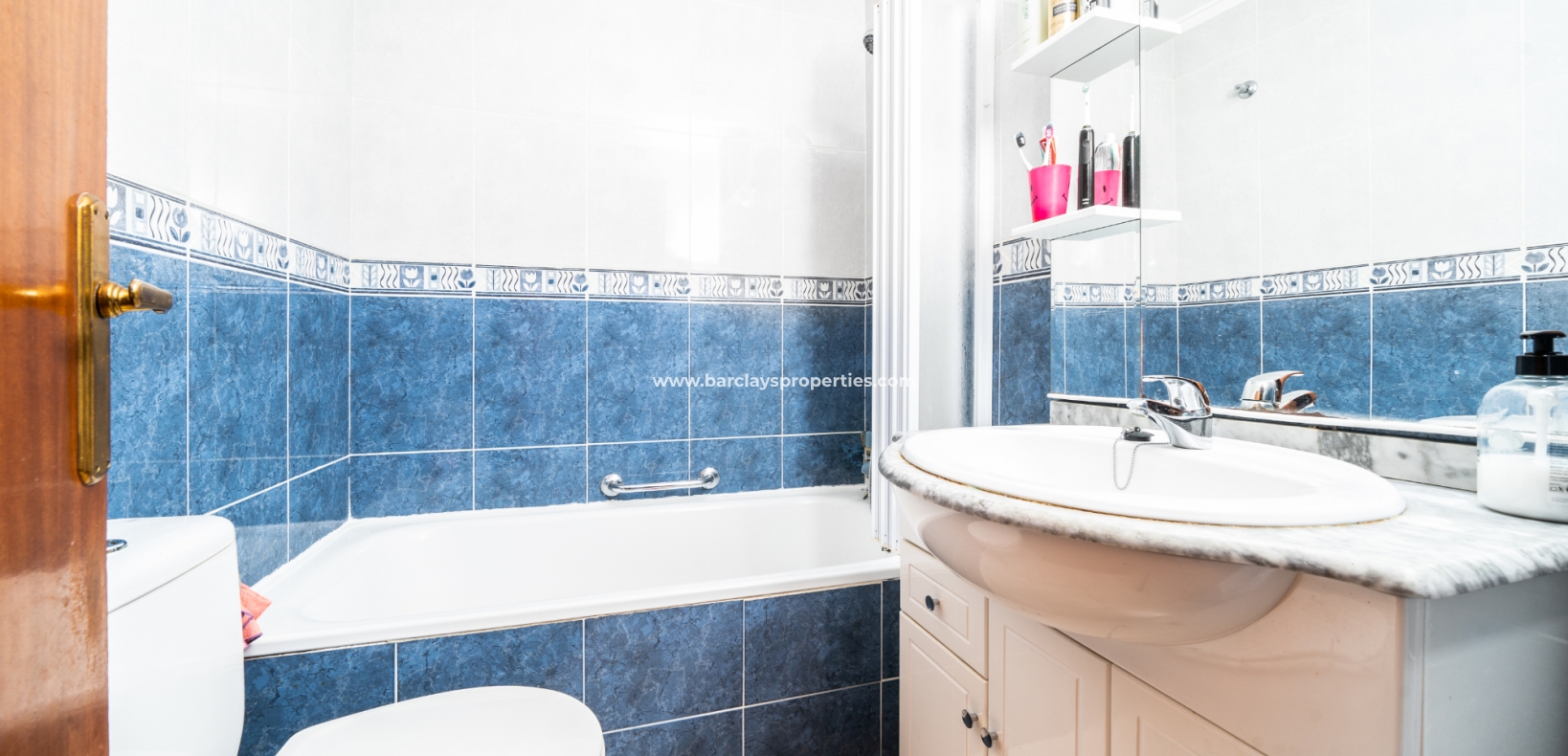 Resale - Reihenhaus - Urb. La Marina