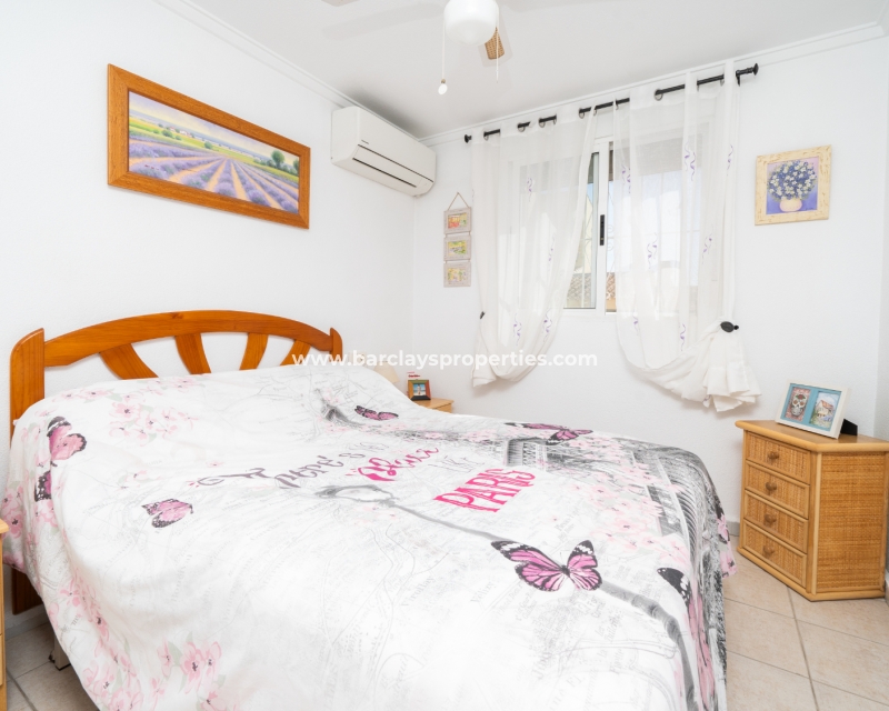 Resale - Reihenhaus - Urb. La Marina