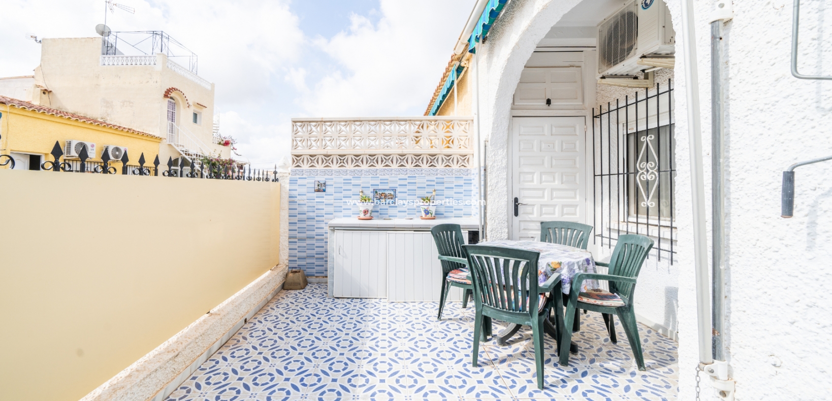 Resale - Reihenhaus - Urb. La Marina