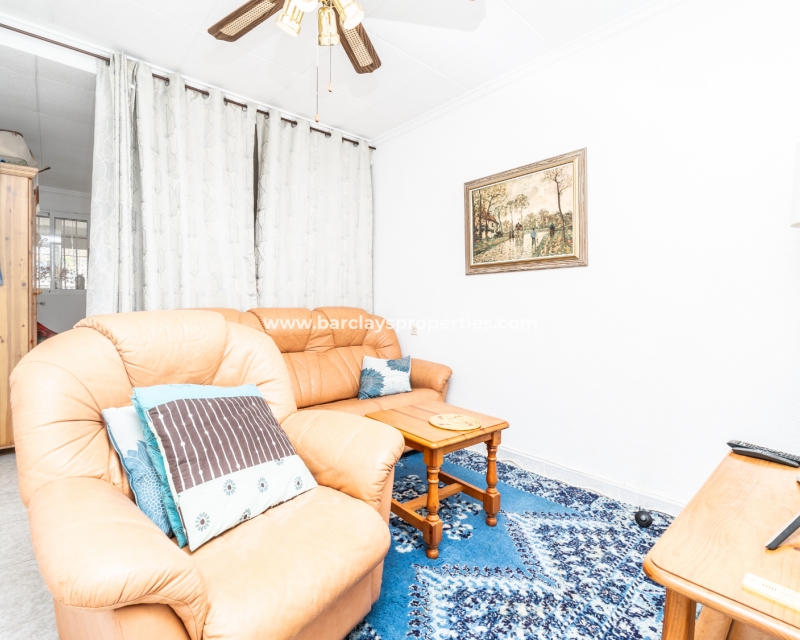 Resale - Reihenhaus - Urb. La Marina