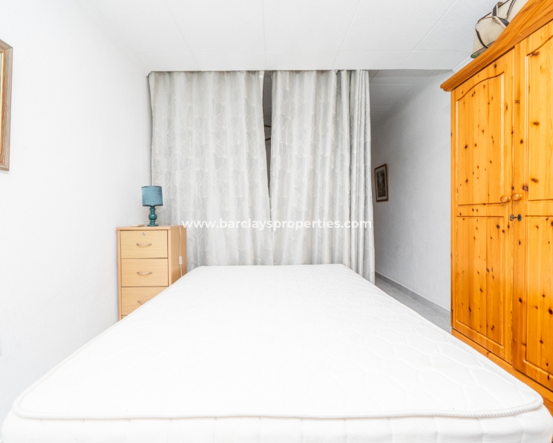 Resale - Reihenhaus - Urb. La Marina