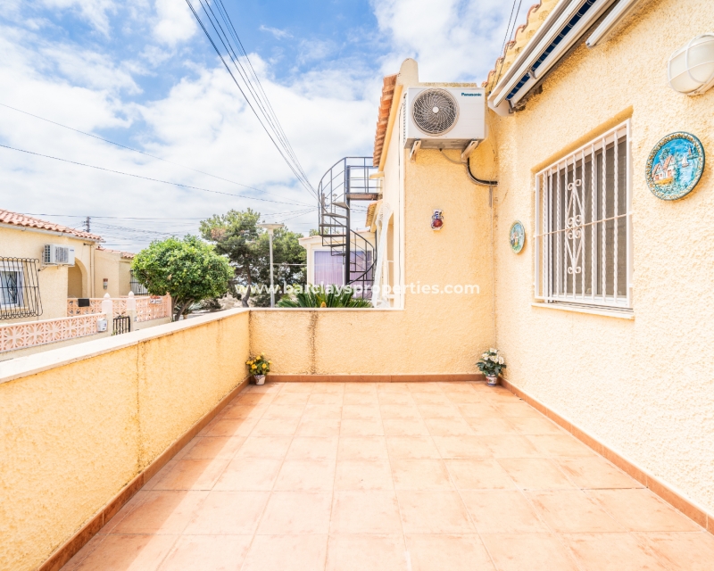 Resale - Reihenhaus - Urb. La Marina