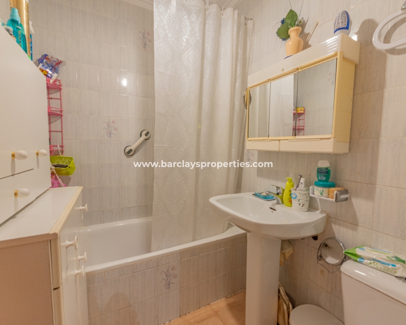 Resale - Reihenhaus - Urb. La Marina