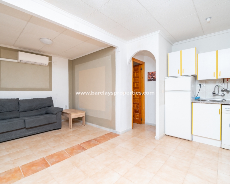 Resale - Reihenhaus - Urb. La Marina