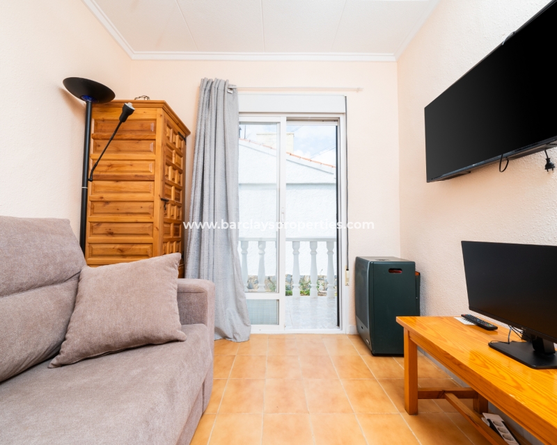 Resale - Reihenhaus - Urb. La Marina