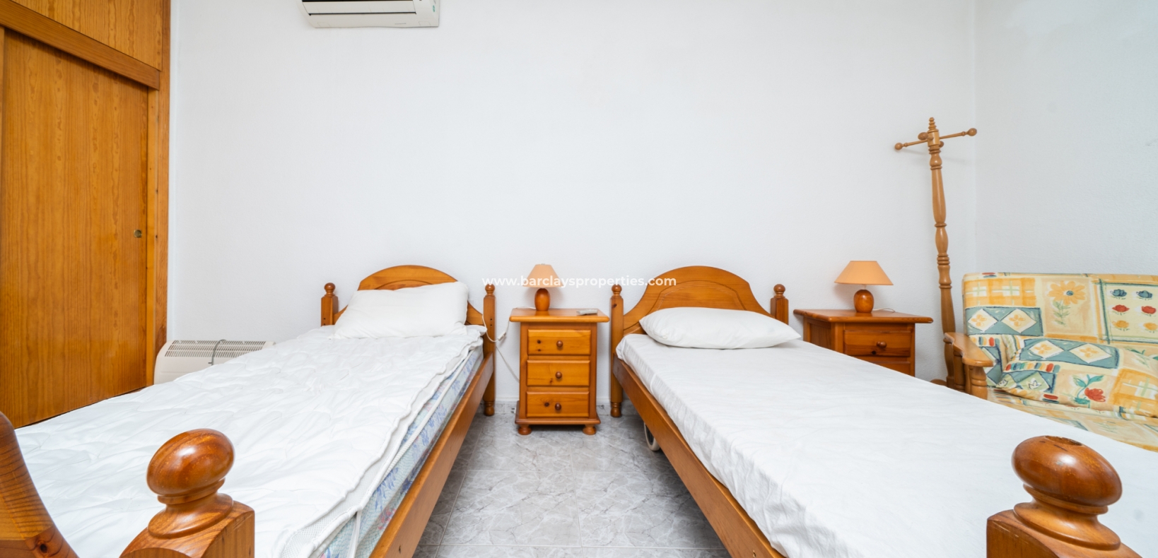 Resale - Reihenhaus - Urb. La Marina