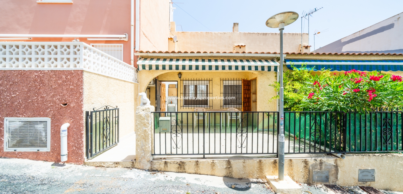 Resale - Reihenhaus - Urb. La Marina