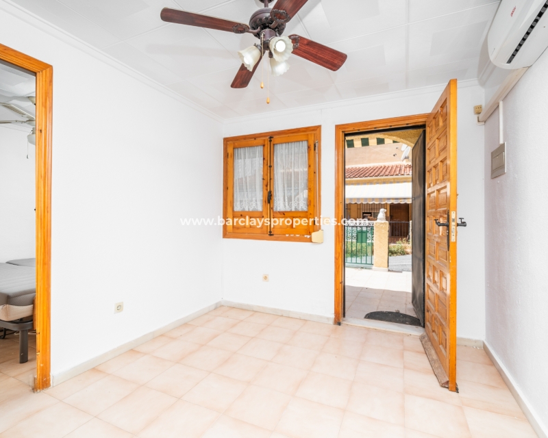 Resale - Reihenhaus - Urb. La Marina