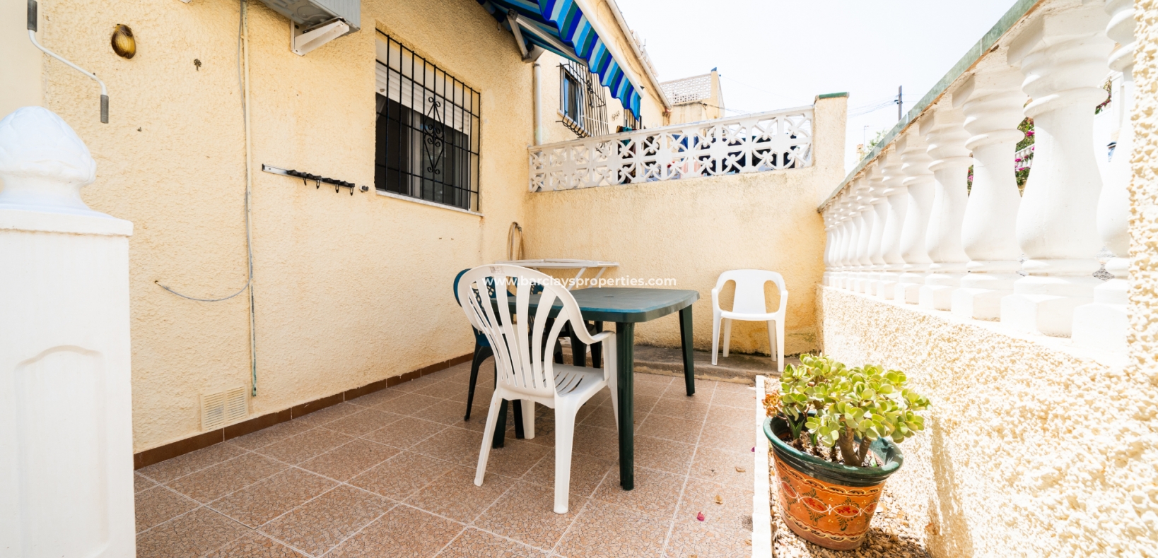 Resale - Reihenhaus - Urb. La Marina