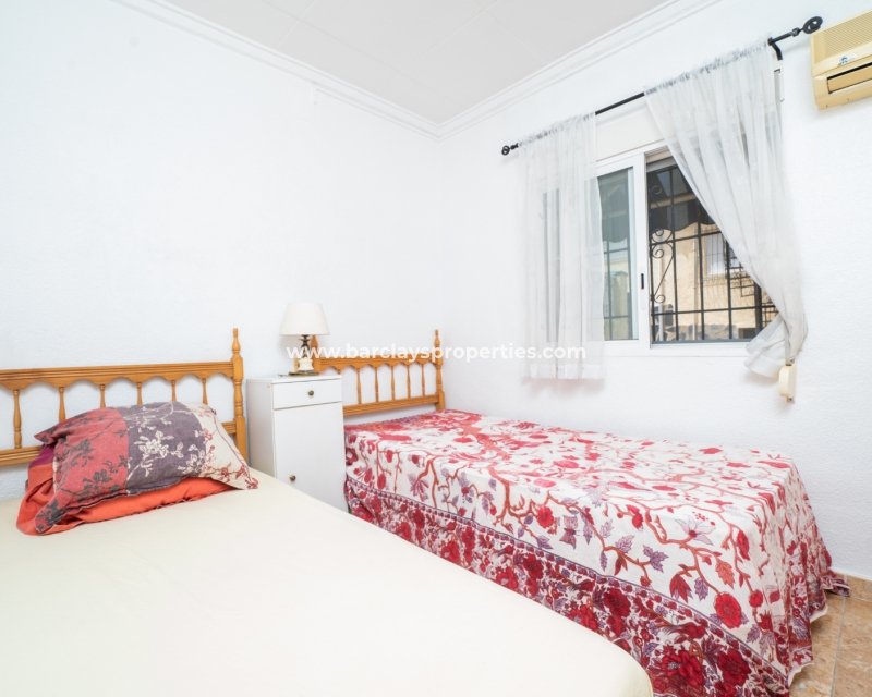 Resale - Reihenhaus - Urb. La Marina