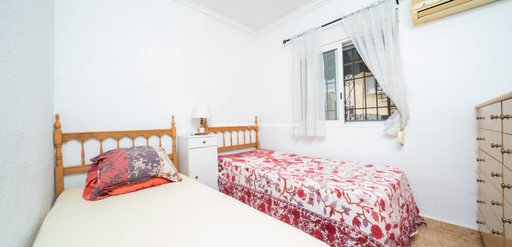 Resale - Reihenhaus - Urb. La Marina