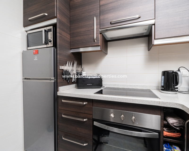 Resale - Reihenhaus - Urb. La Marina