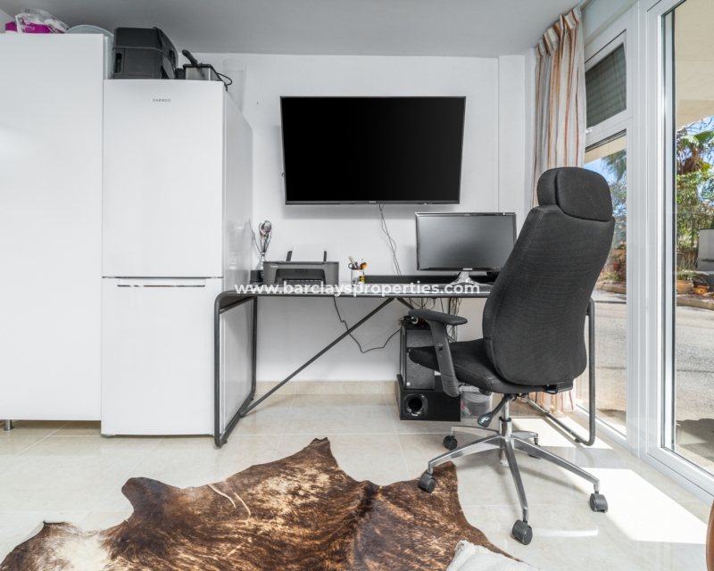 Resale - Reihenhaus - Urb. La Marina