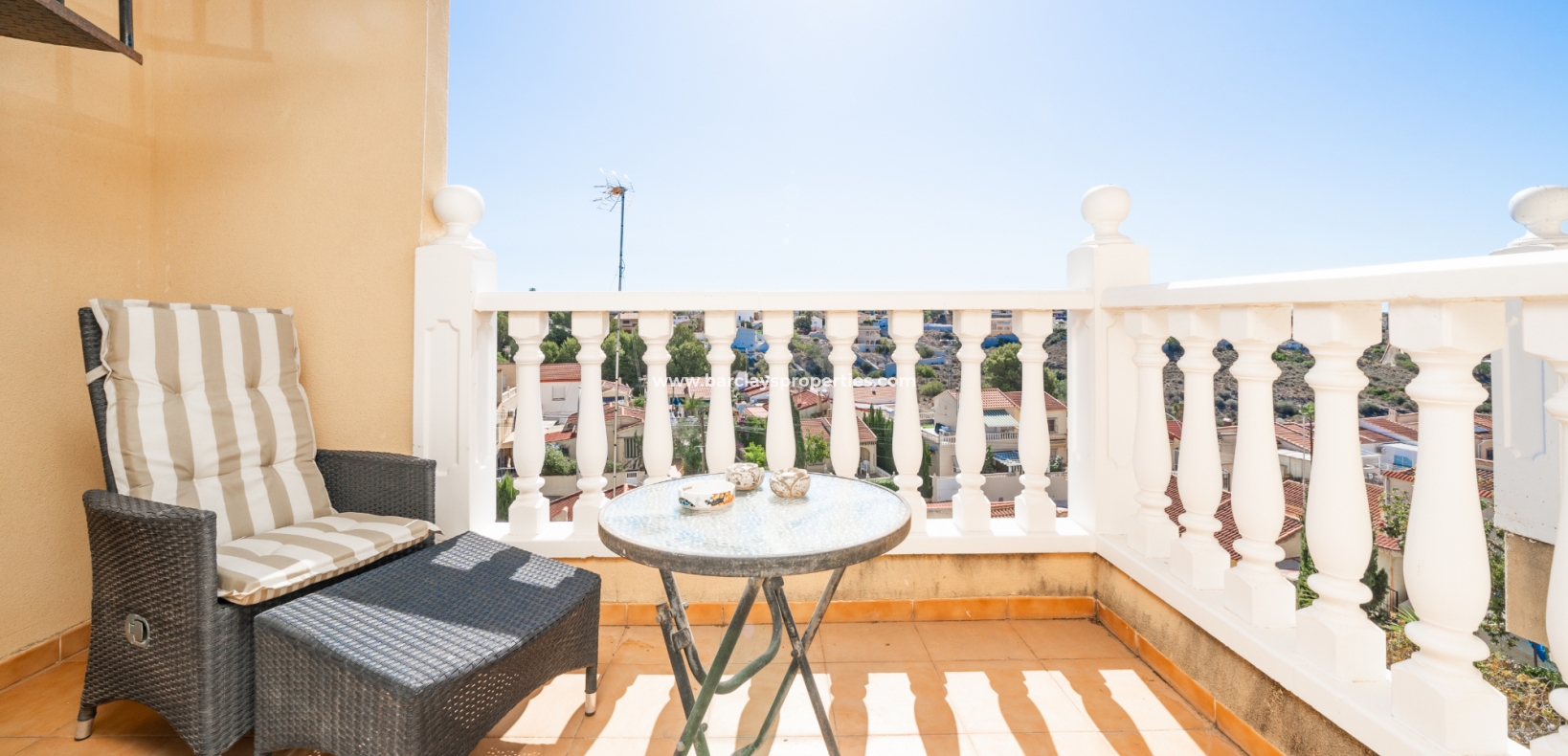 Resale - Reihenhaus - Urb. La Marina