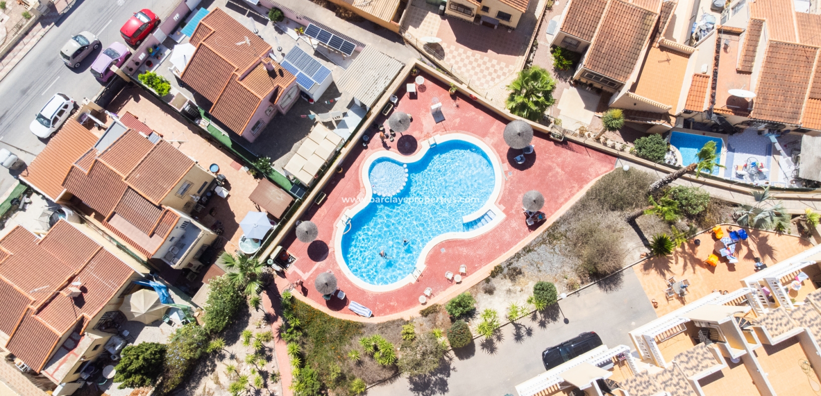 Resale - Reihenhaus - Urb. La Marina