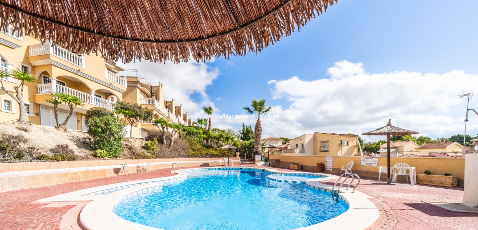 Resale - Reihenhaus - Urb. La Marina