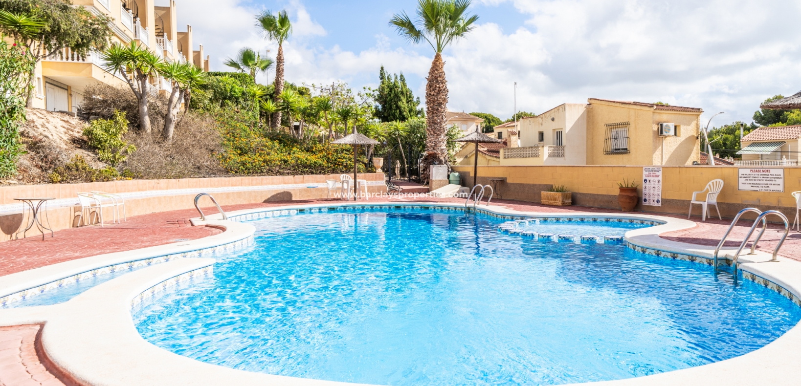 Resale - Reihenhaus - Urb. La Marina