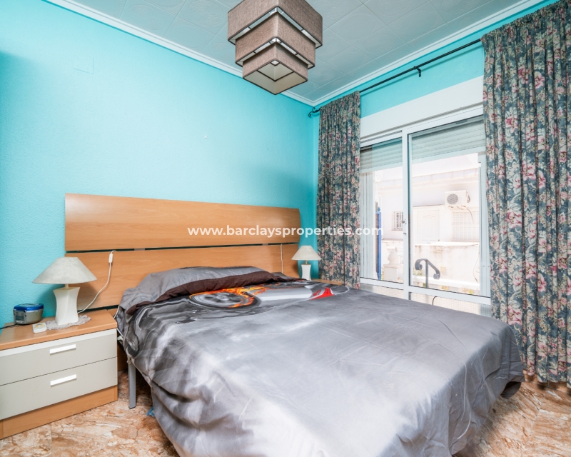 Resale - Reihenhaus - Urb. La Marina