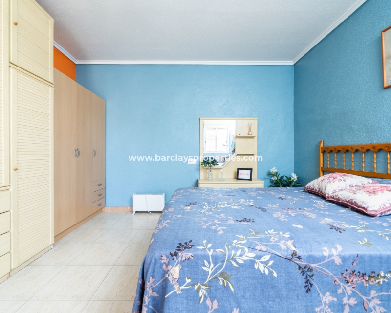 Resale - Reihenhaus - Urb. La Marina