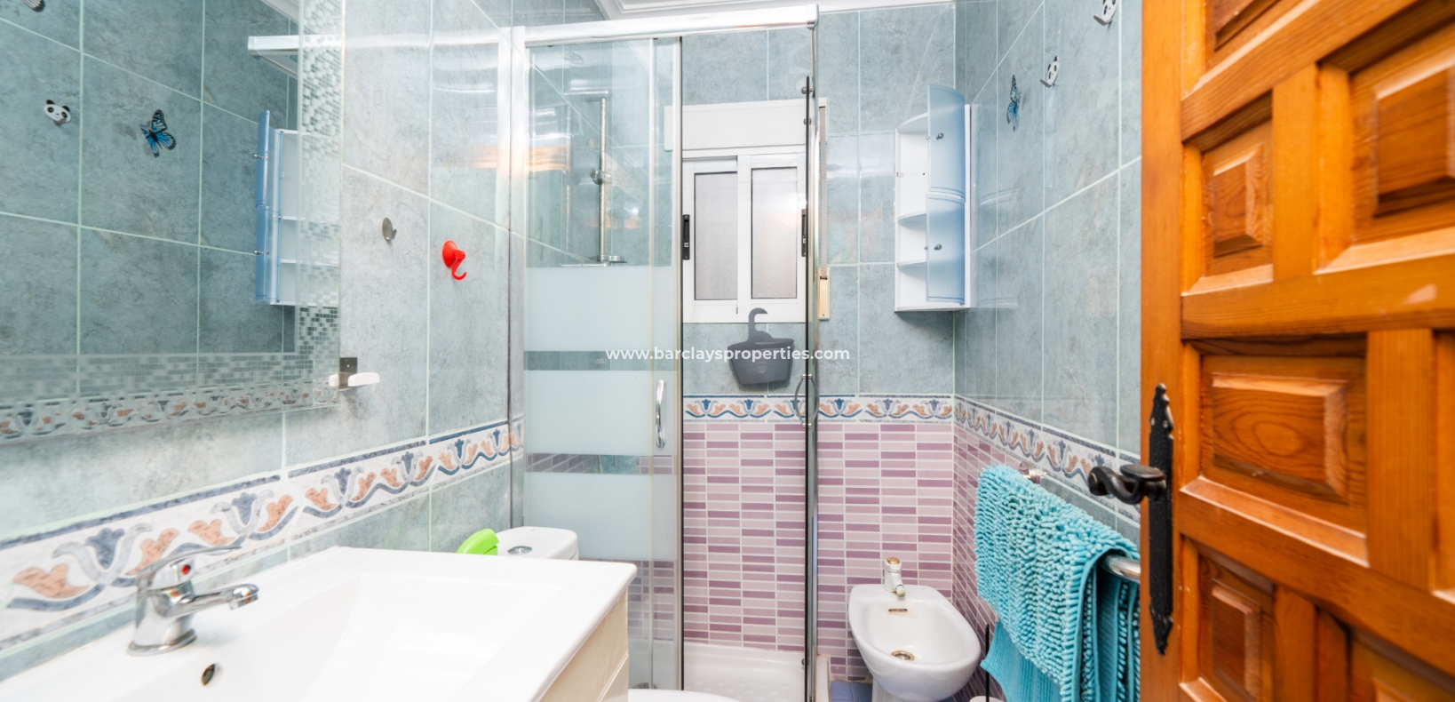 Resale - Reihenhaus - Urb. La Marina