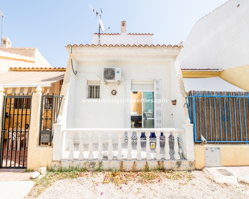 Resale - Reihenhaus - Urb. La Marina