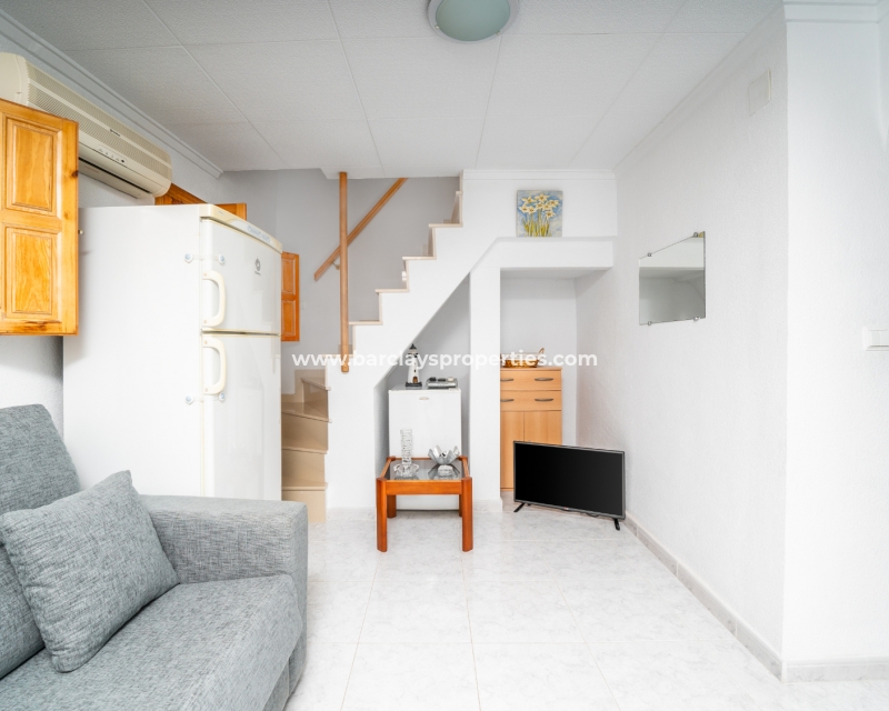 Resale - Reihenhaus - Urb. La Marina