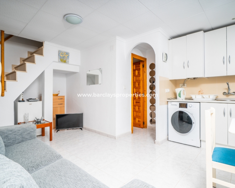 Resale - Reihenhaus - Urb. La Marina