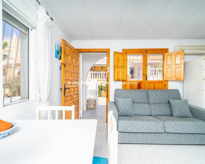 Resale - Reihenhaus - Urb. La Marina