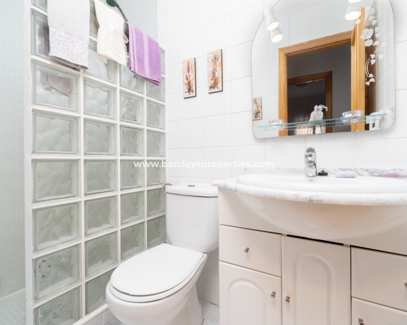 Resale - Reihenhaus - Urb. La Marina