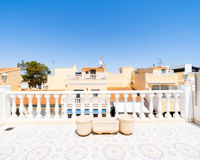 Resale - Reihenhaus - Urb. La Marina