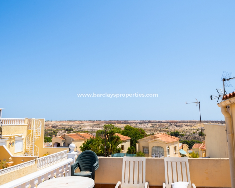 Resale - Reihenhaus - Urb. La Marina