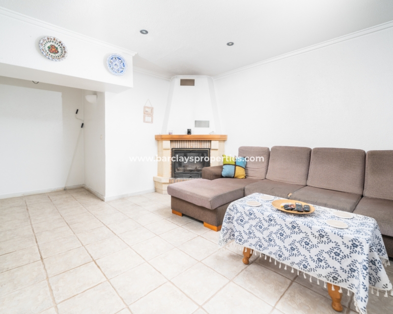 Resale - Reihenhaus - Urb. La Marina