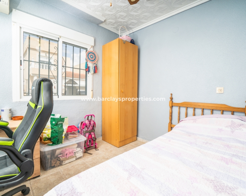 Resale - Reihenhaus - Urb. La Marina