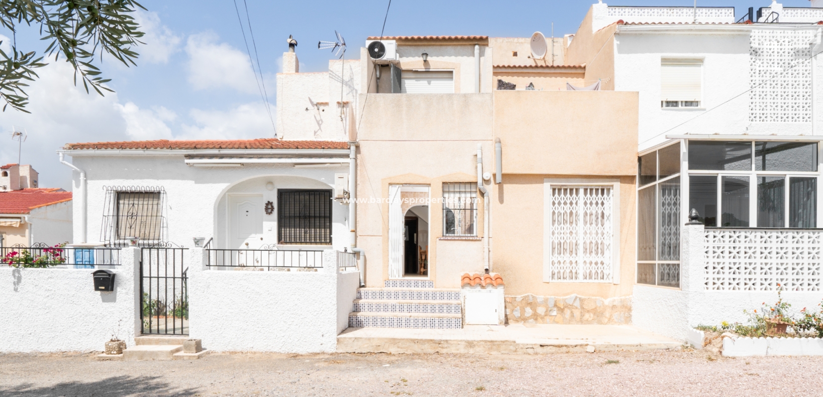 Resale - Reihenhaus - Urb. La Marina