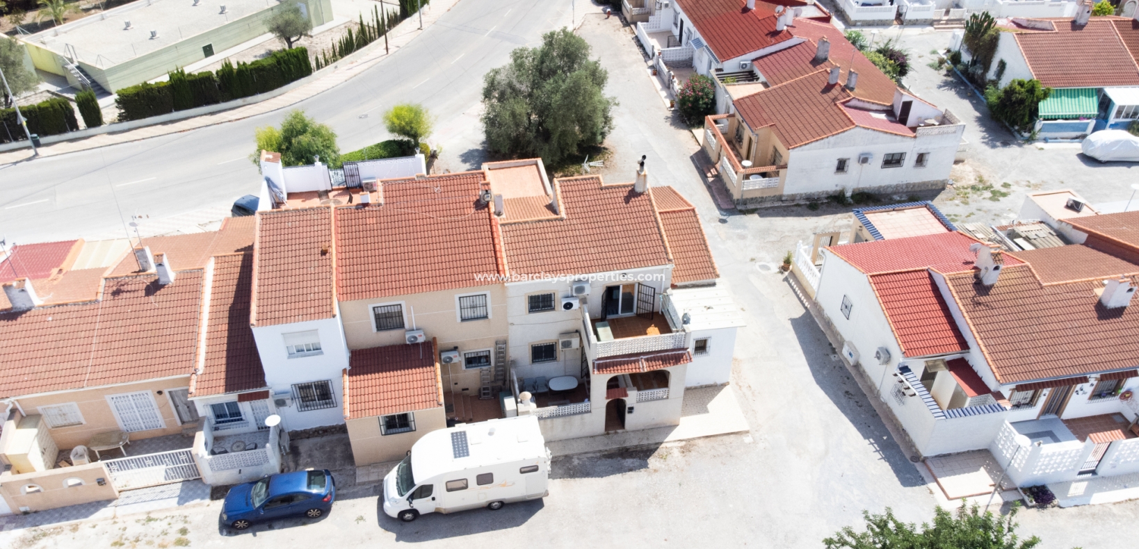 Resale - Reihenhaus - Urb. La Marina