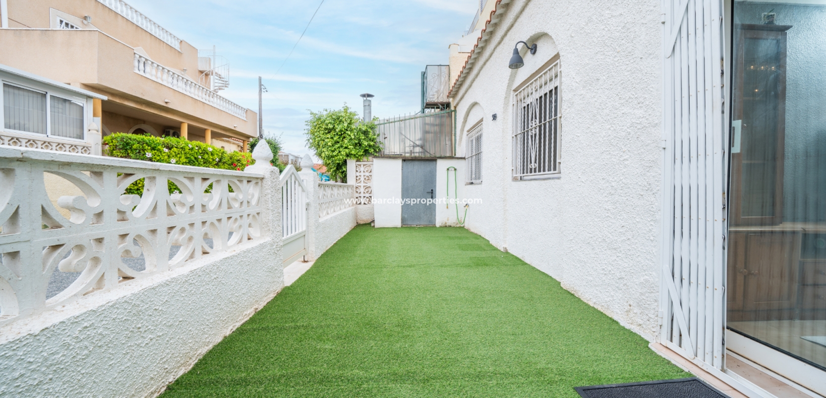 Resale - Reihenhaus - Urb. La Marina