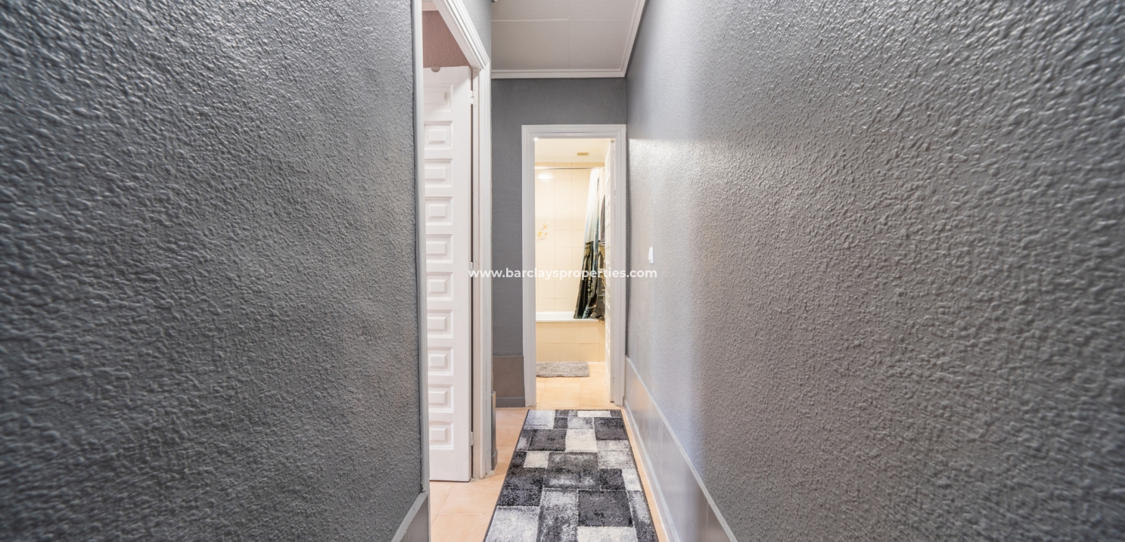 Resale - Reihenhaus - Urb. La Marina