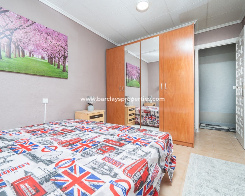 Resale - Reihenhaus - Urb. La Marina