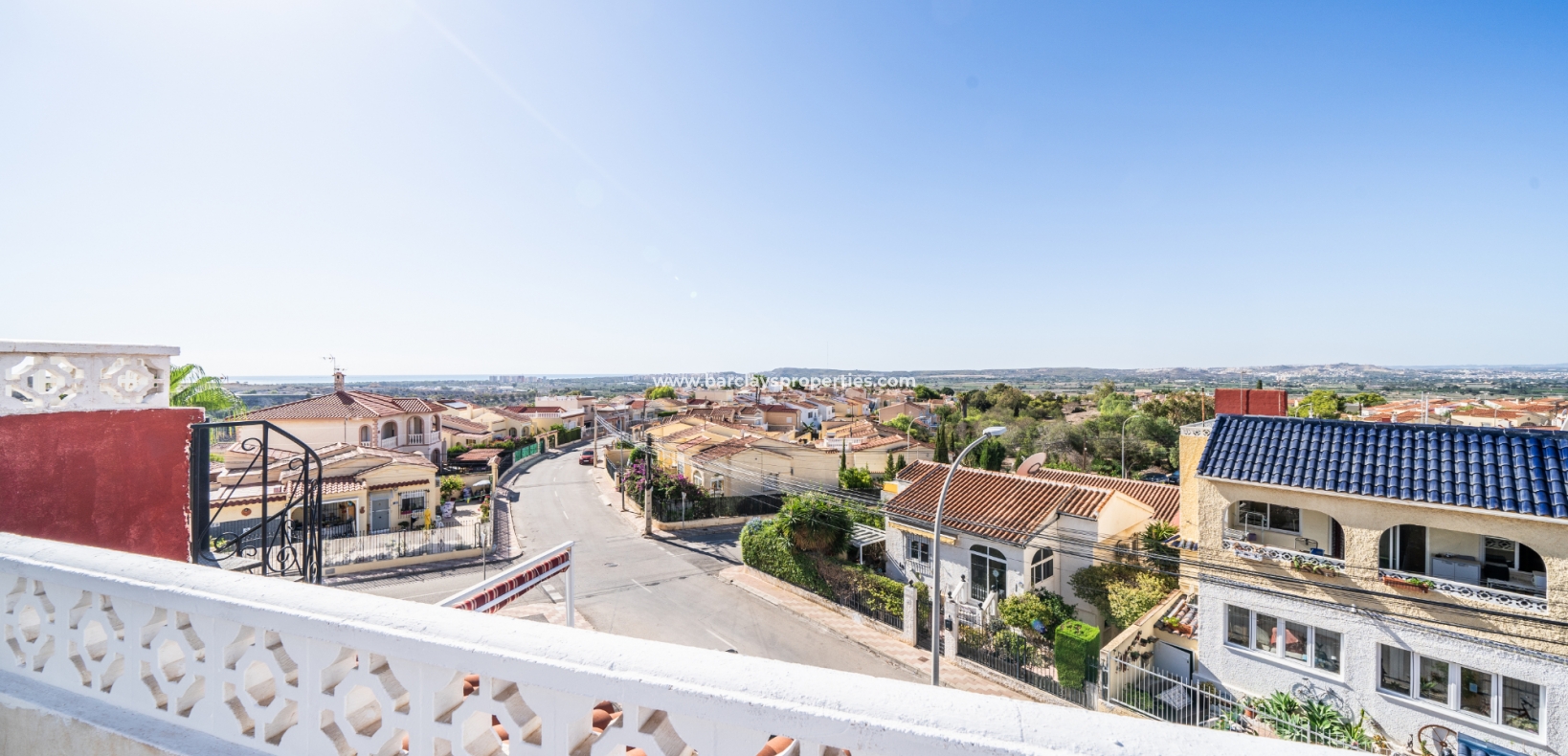 Resale - Reihenhaus - Urb. La Marina