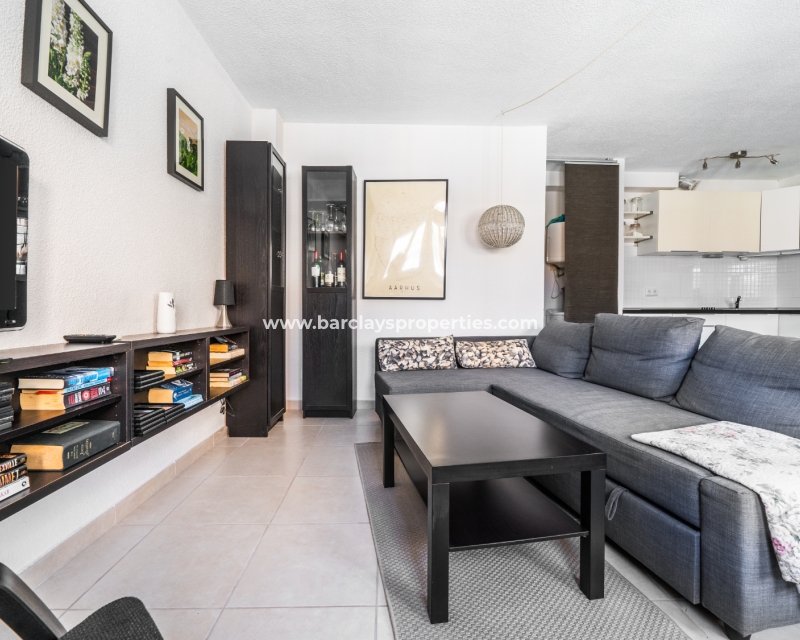 Resale - Reihenhaus - Urb. La Marina