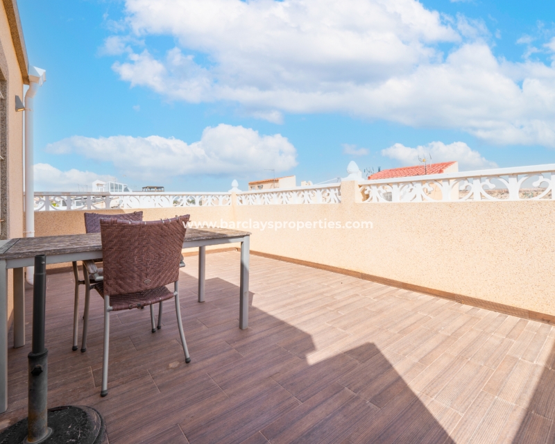 Resale - Reihenhaus - Urb. La Marina