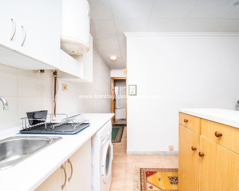 Resale - Reihenhaus - Urb. La Marina