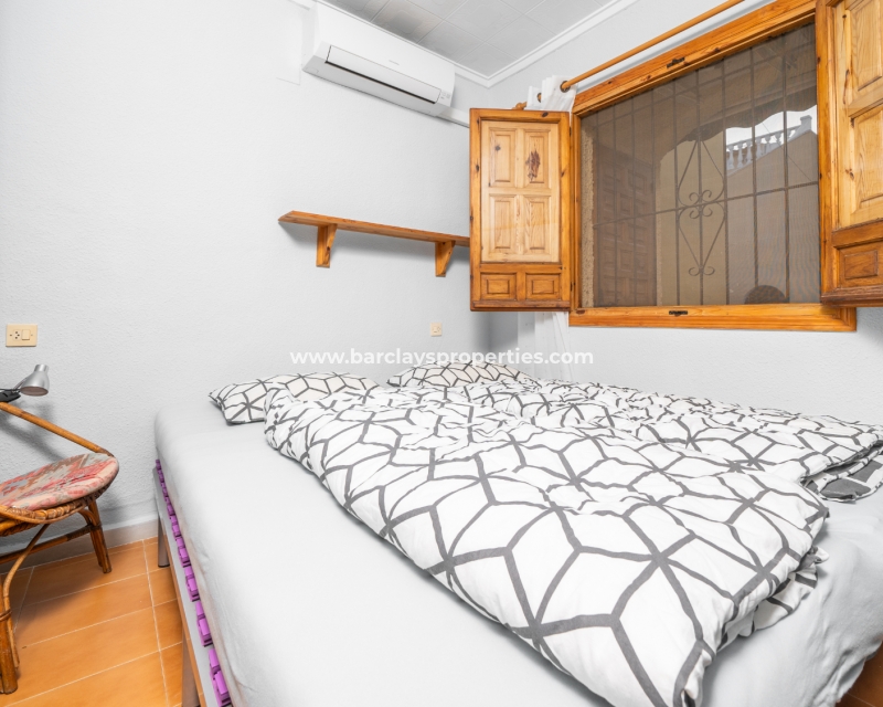 Resale - Reihenhaus - Urb. La Marina