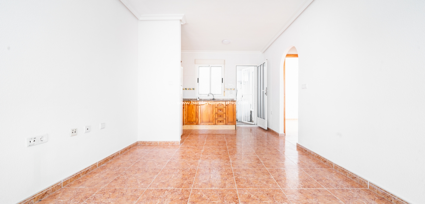 Resale - Reihenhaus - Urb. La Marina