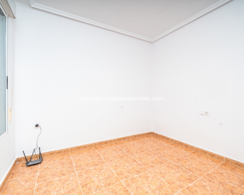 Resale - Reihenhaus - Urb. La Marina