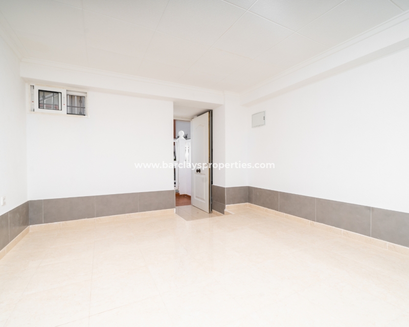 Resale - Reihenhaus - Urb. La Marina