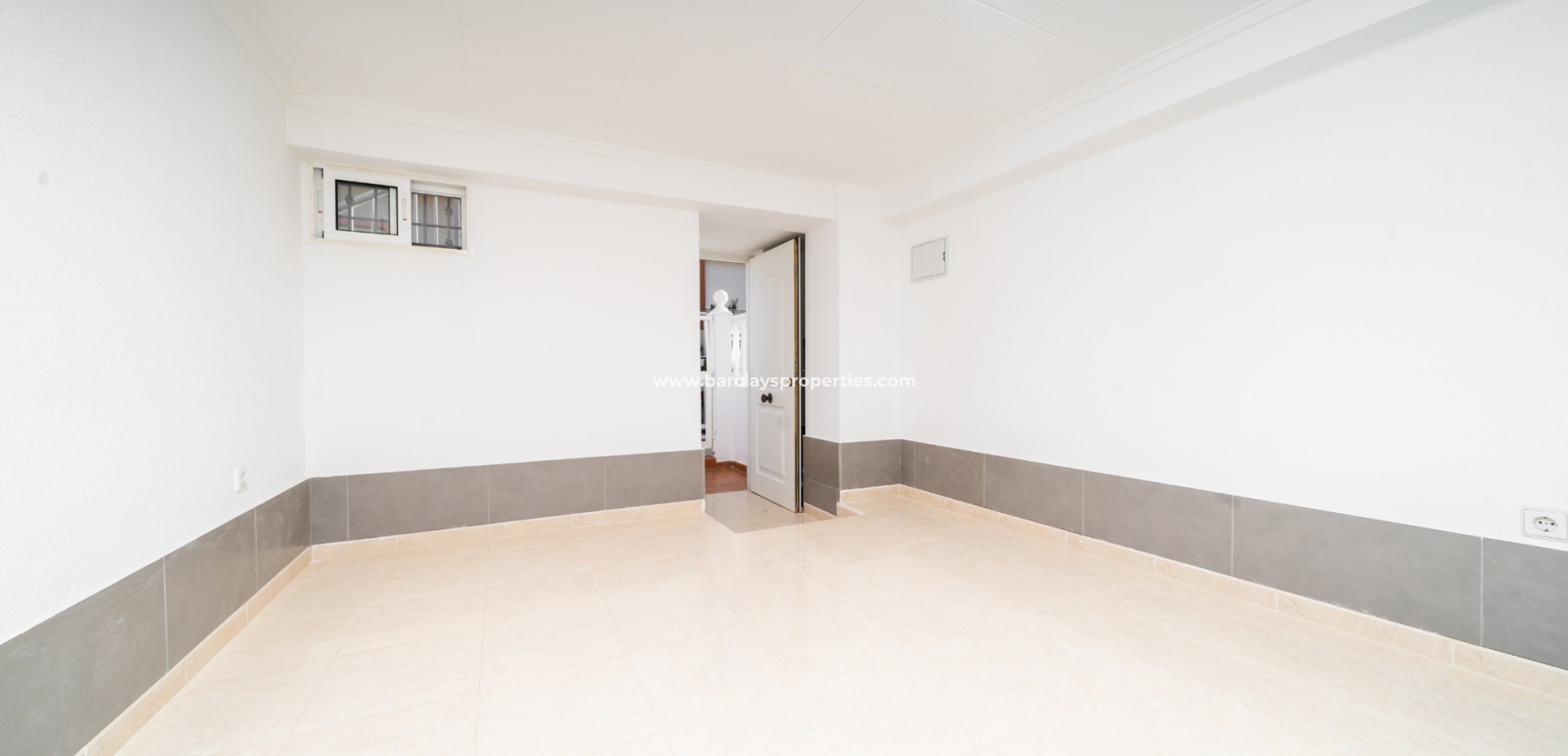 Resale - Reihenhaus - Urb. La Marina