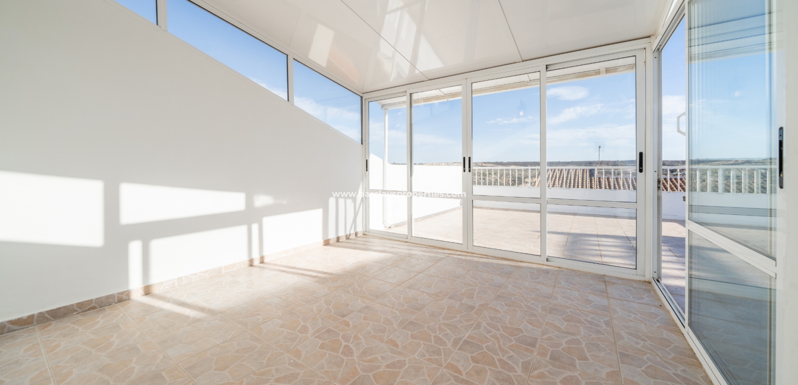 Resale - Reihenhaus - Urb. La Marina